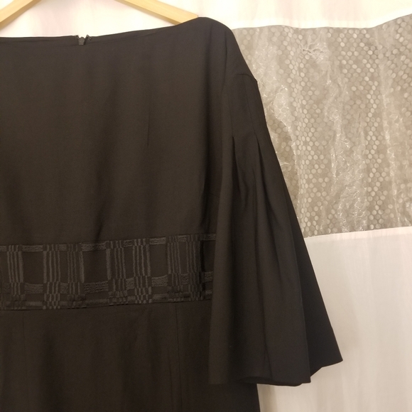 Magaschoni Collection Black Dress with Embroidered Detail, Size 10, NWT - Picture 6 of 9